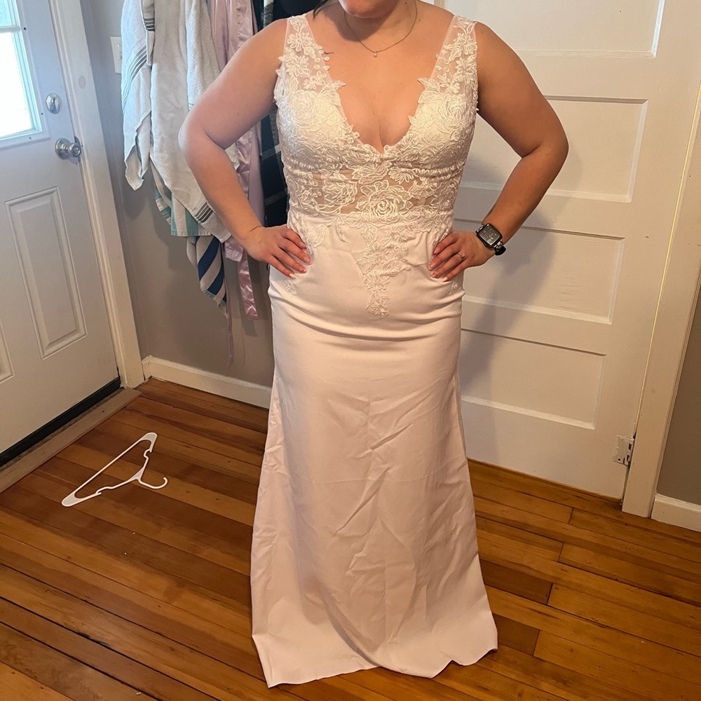 Wedding Dress, Hebeos, Size 14, Brand New